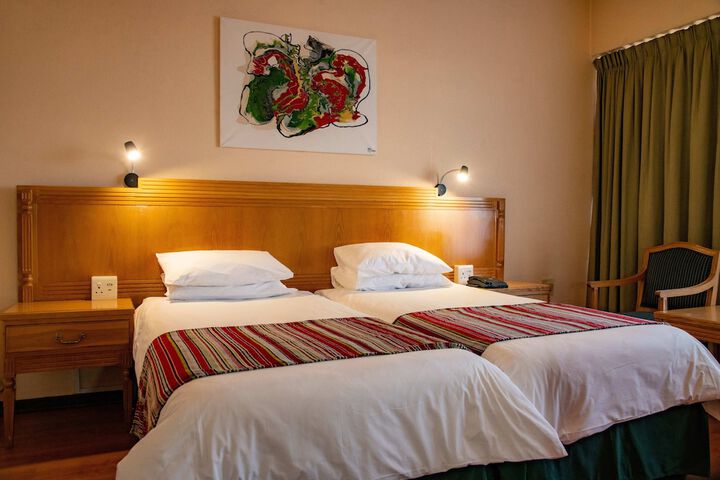 Room 10 of 47