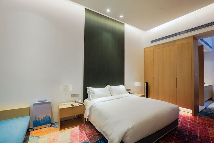 Room 21 of 60
