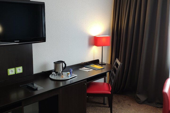 Room 20 of 92