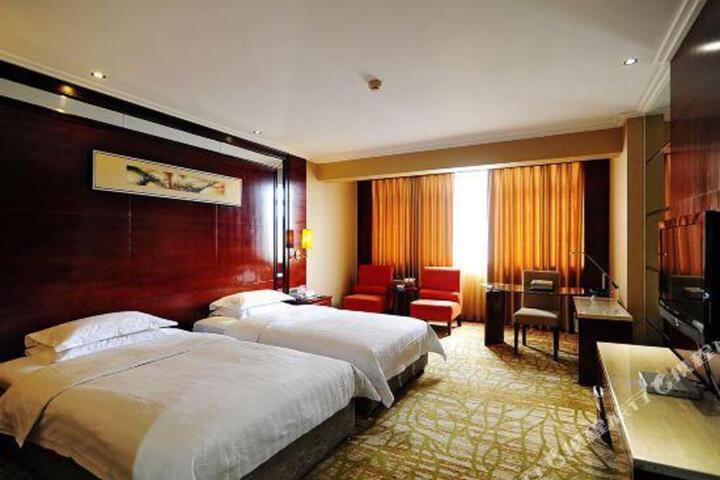 Huadu Hotel
