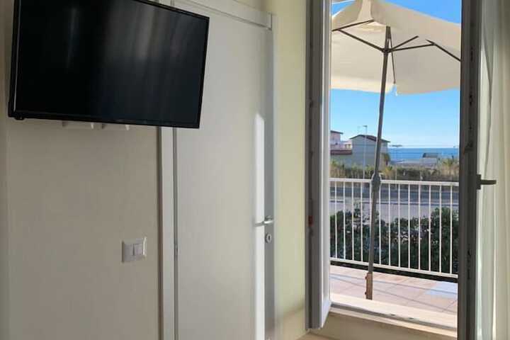 Terrace/Patio 60 of 99