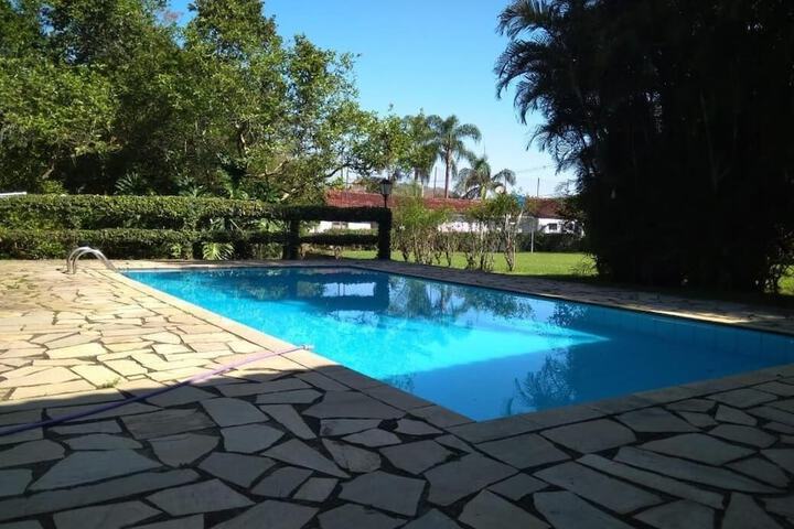 Pool 13 of 48