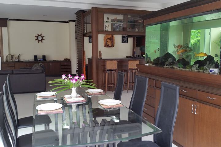 Room 7 of 46