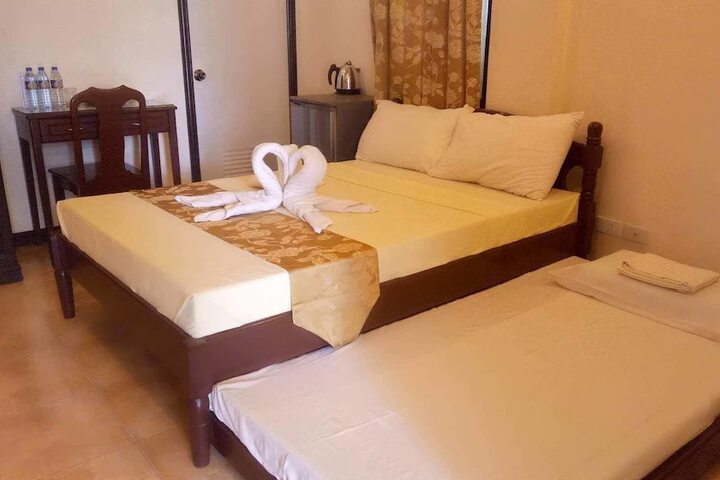 Room 5 of 22