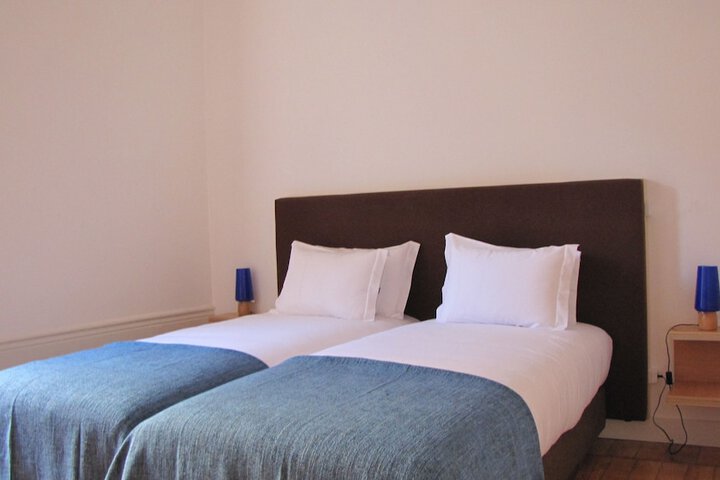Room 17 of 53