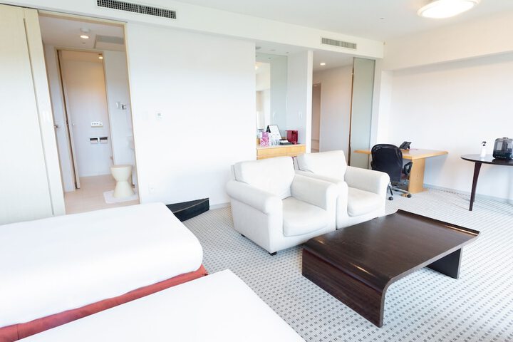 Room 22 of 156