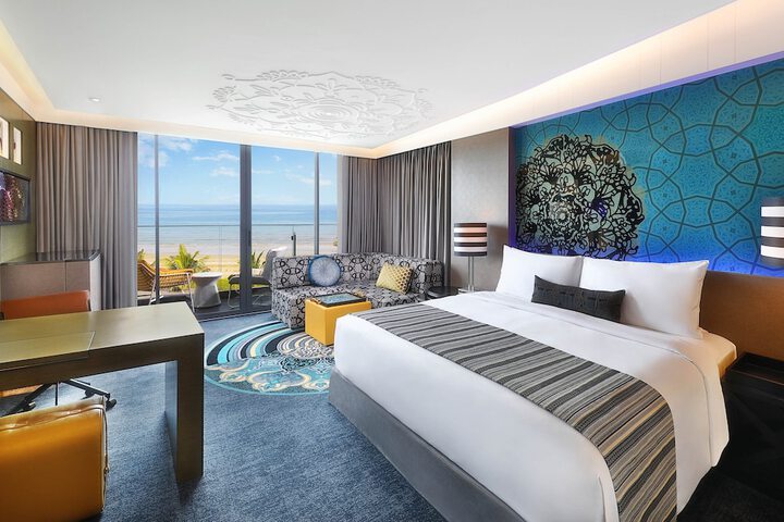 Room 4 of 101