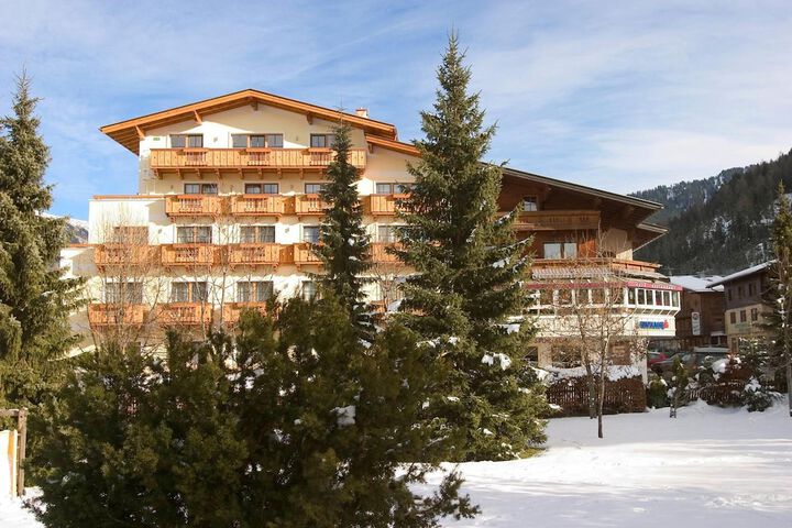 Hotel 70 of 76