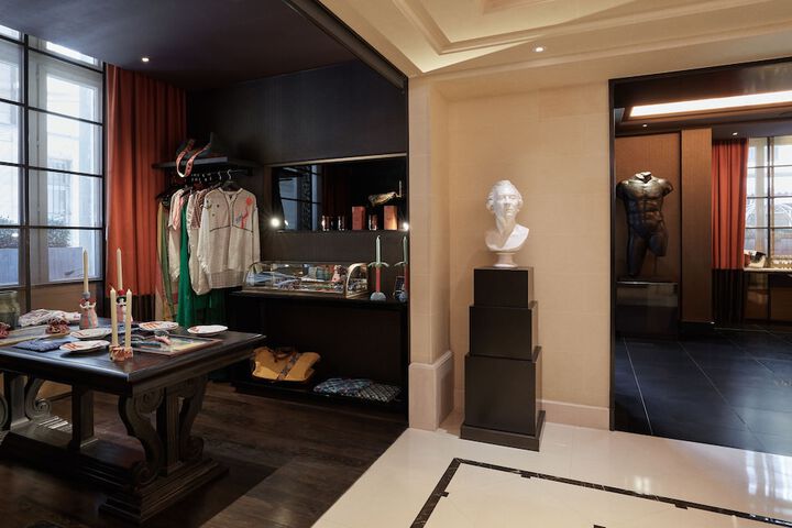 Lobby Entry