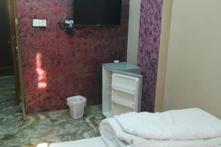 Room 20 of 40