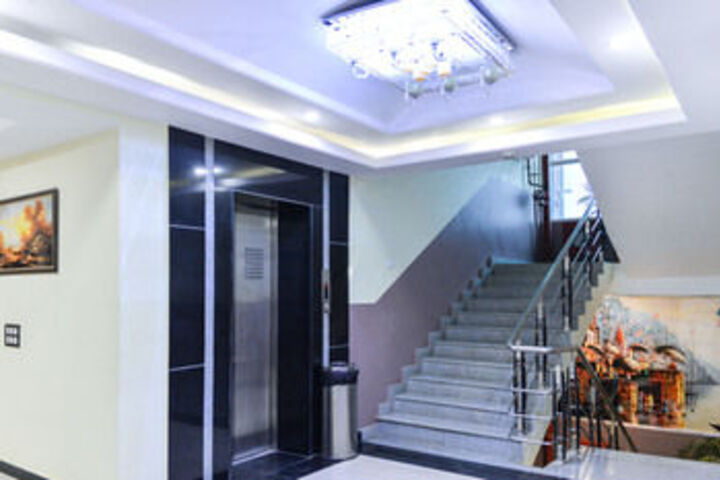 ZO Rooms Mahmoorganj Passport Office