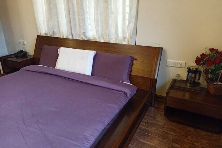 Room 14 of 70