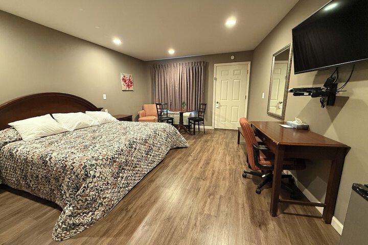 Room 21 of 65