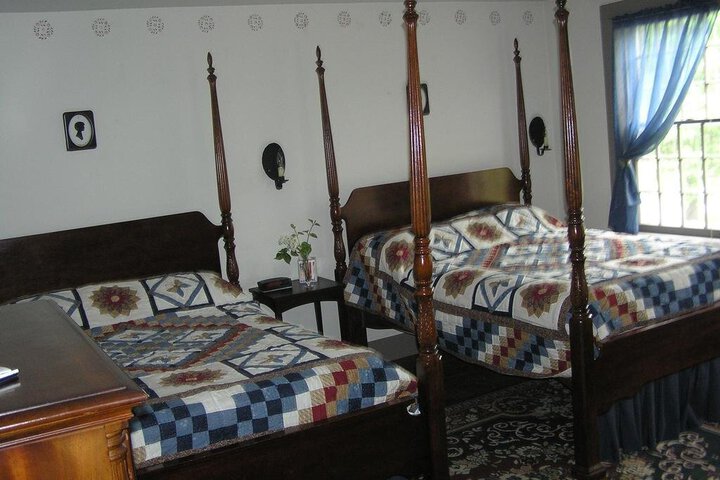 Photo 3