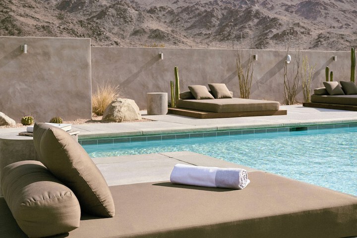 Pool 46 of 59
