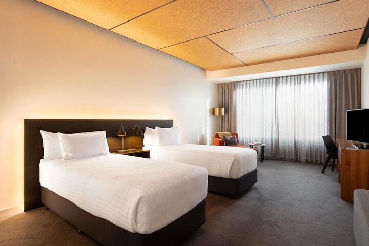 Room 21 of 149