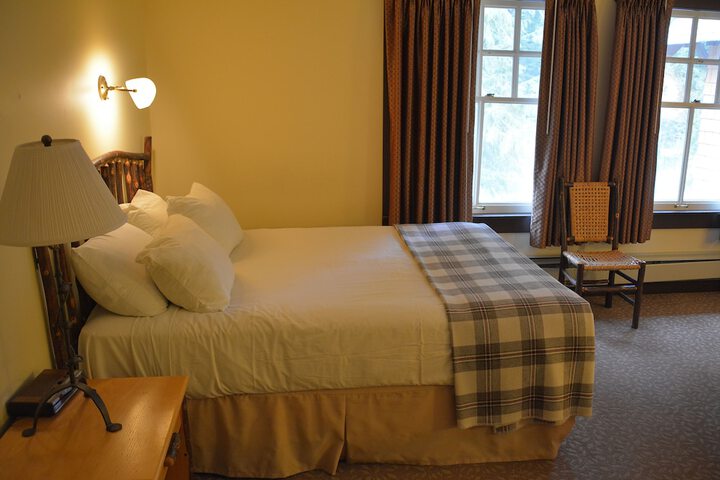 Room 14 of 63