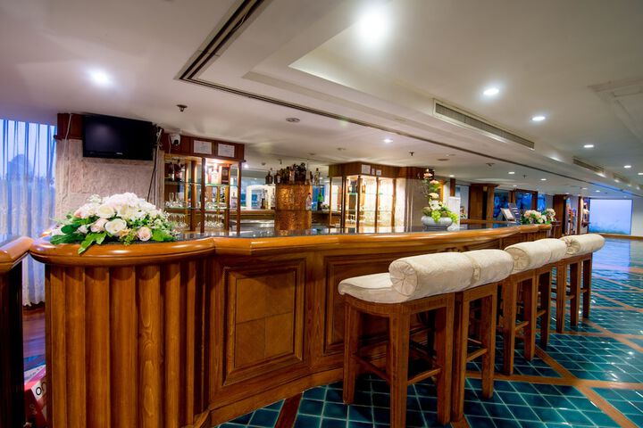 Dining Photos