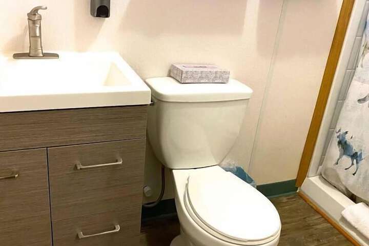 Room 12 of 12