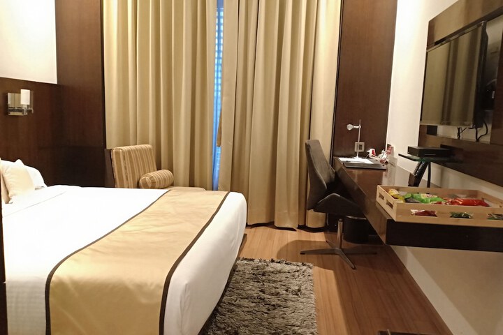 Room 15 of 71