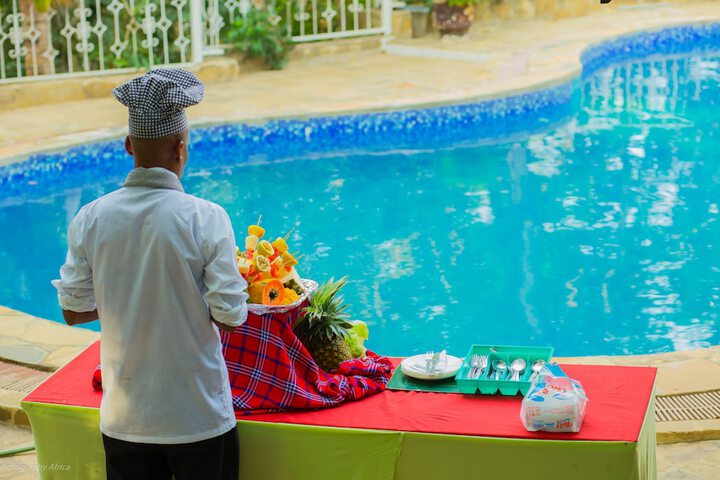 Pool 11 of 35