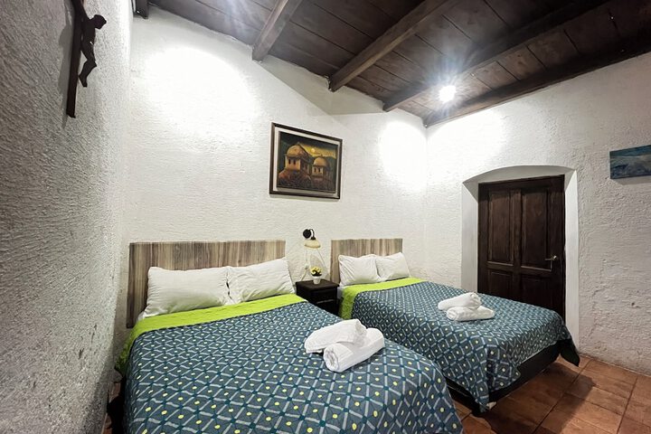 Room 4 of 30