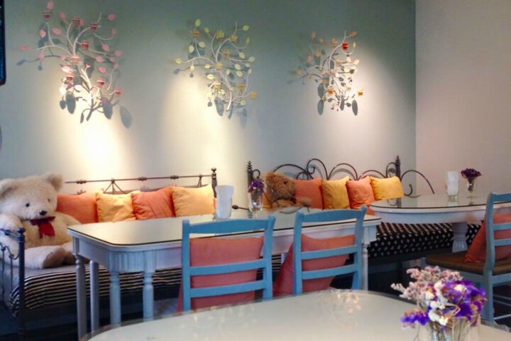 Entrance & Lobby