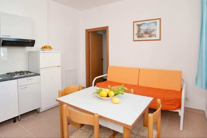Room 15 of 45