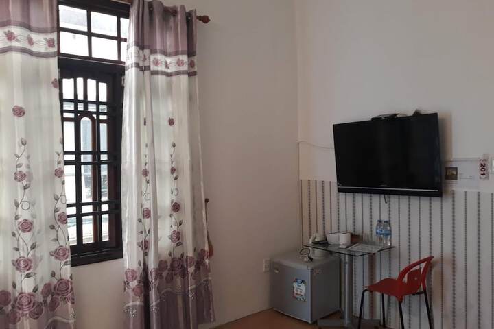 Room 22 of 65