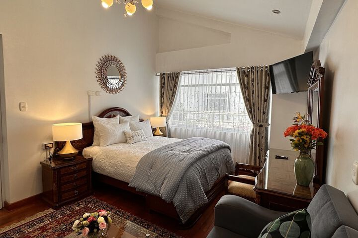 Room 10 of 98