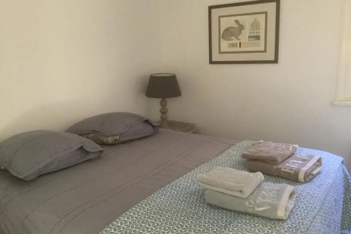 Room 2 of 13