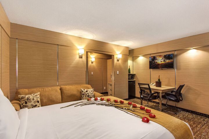 Standard | King Bed (17 of 17)