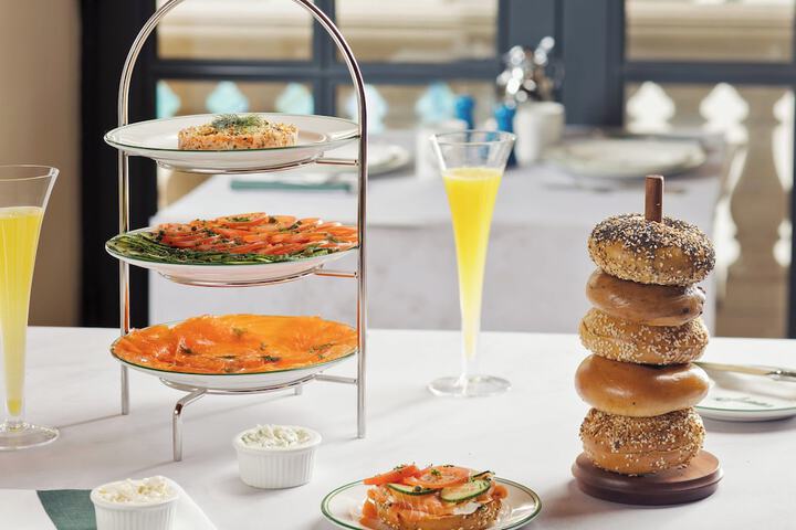 Breakfast/Coffee Service 120 of 131