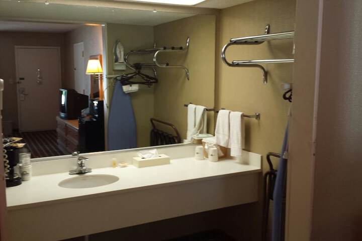 Room 18 of 26