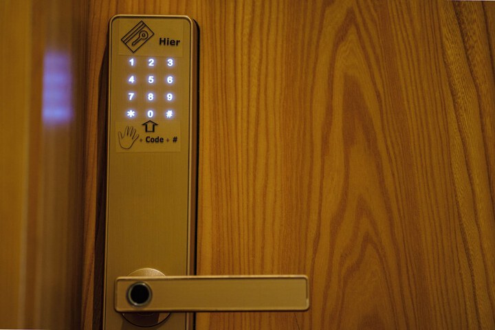 Room 23 of 95