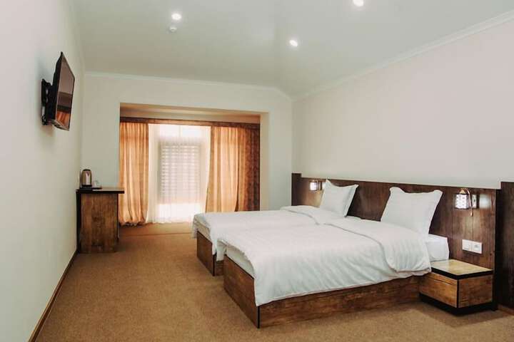 Room 3 of 12