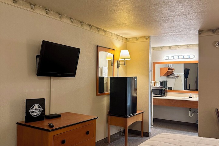 Room 13 of 45