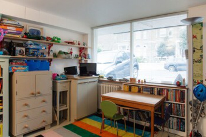 Room 6 of 21