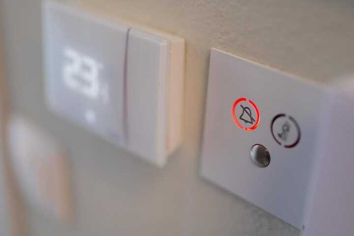 Room 30 of 74