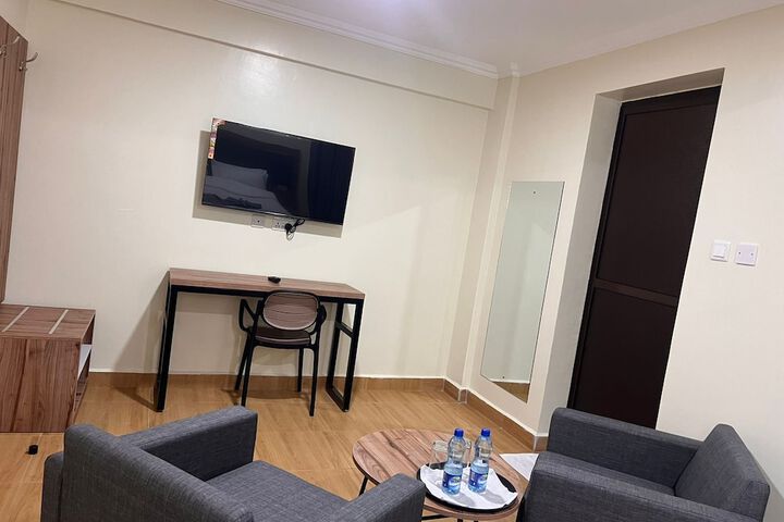 Room 3 of 21