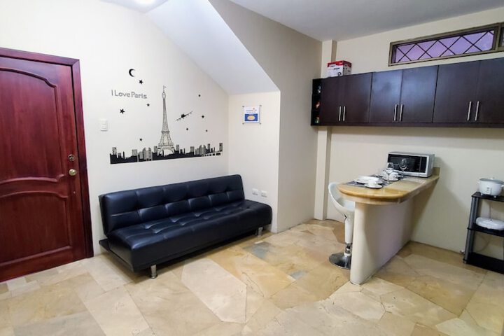 Room 9 of 26