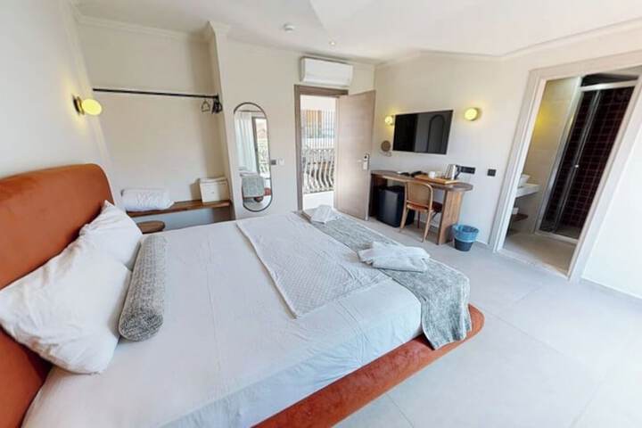 Room 10 of 58