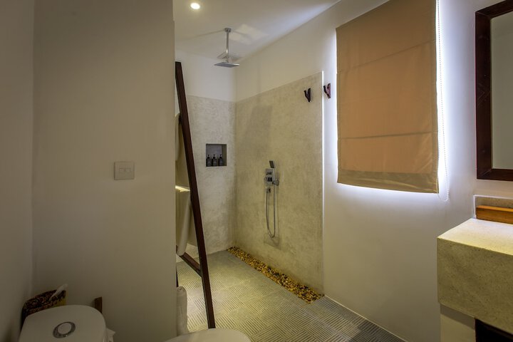 Room 29 of 67