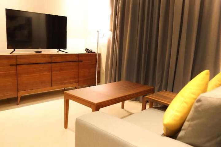 Room 30 of 57