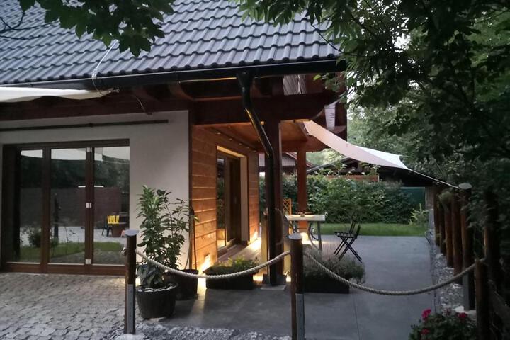Chalúpka Jánošikove diery