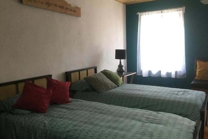 Room 2 of 16