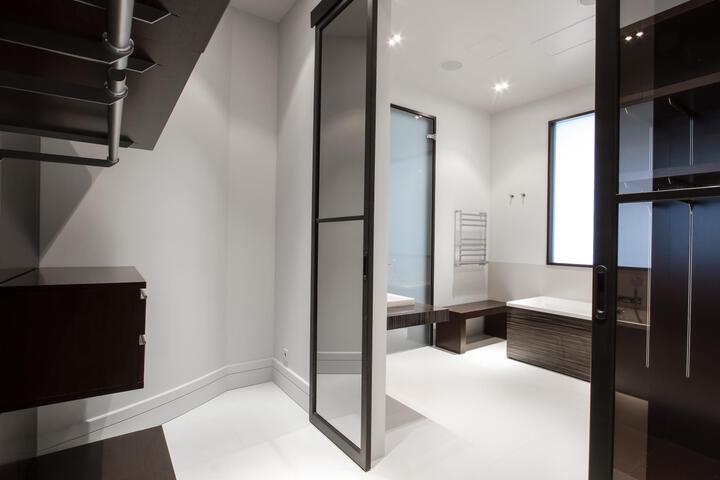 Photo of Plus 1 Hotel