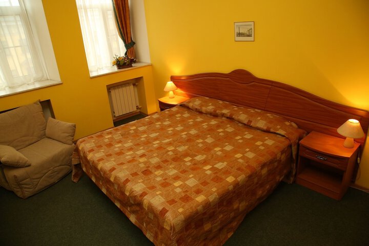 Room 30 of 115