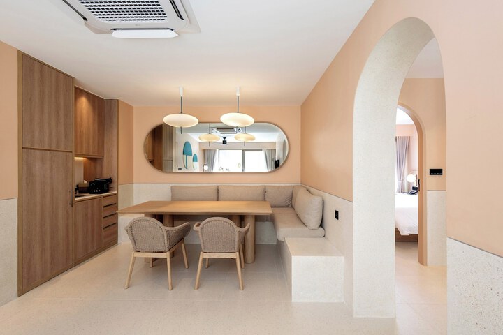 Room 21 of 131