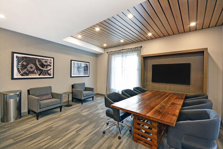 Business center